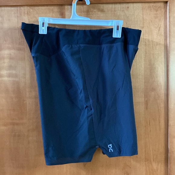 ON Running Men’s Lightweight Running Shorts XXL - Picture 6 of 7